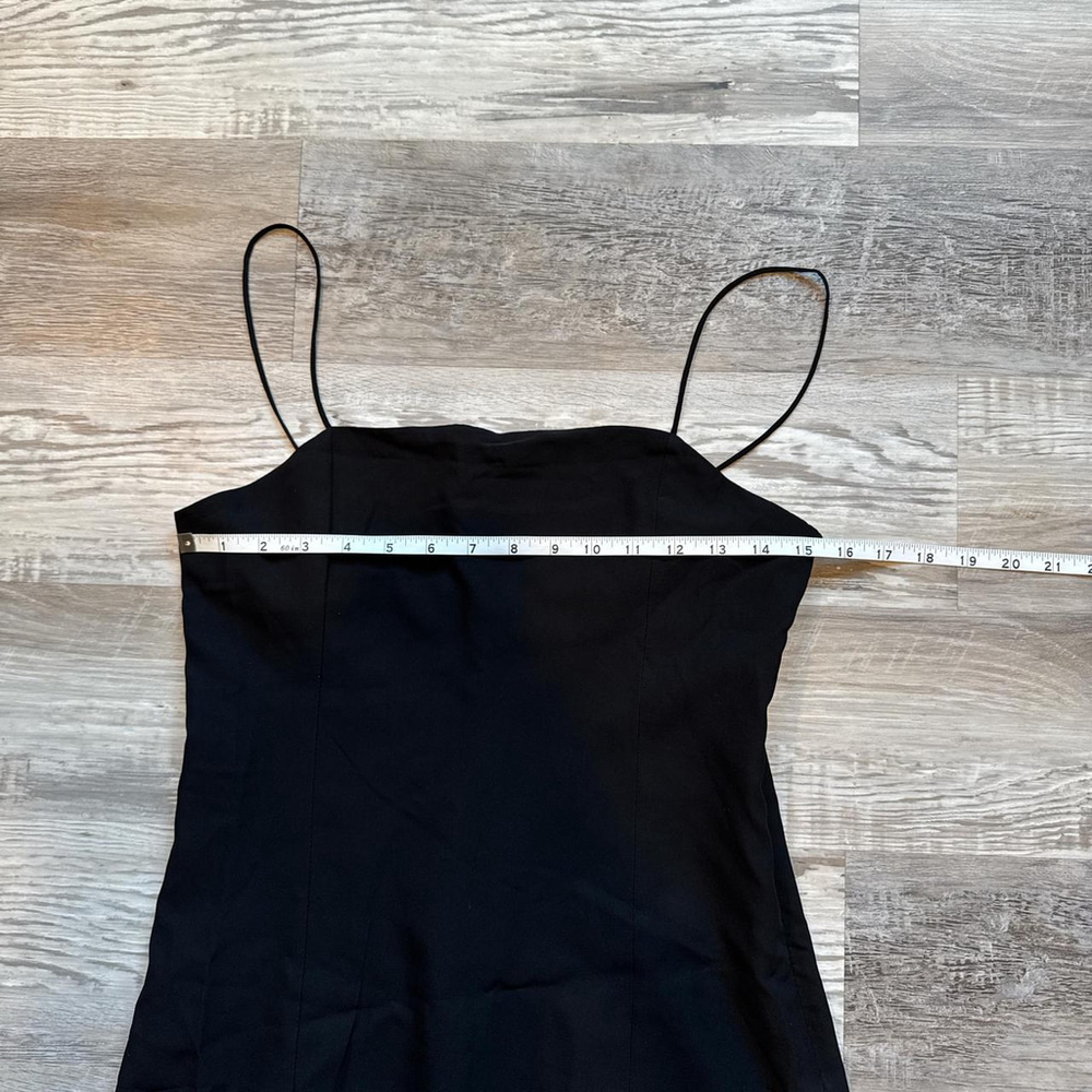 dresses - Picture 3 of 8